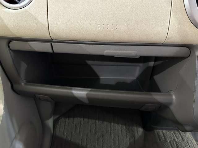 NISSAN MOCO 2009 Image 31