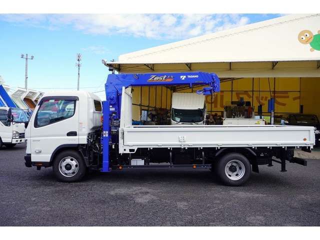 MITSUBISHI CANTER 2024 Image 31