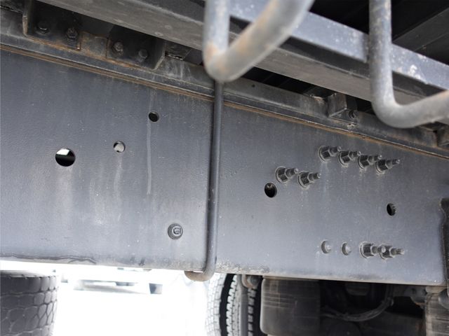 NISSAN DIESEL QUON 2019 Image 31