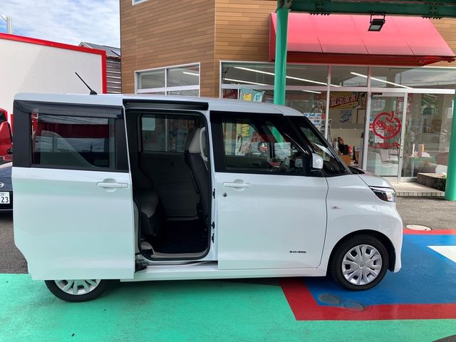 NISSAN ROOX 2023 Image 31