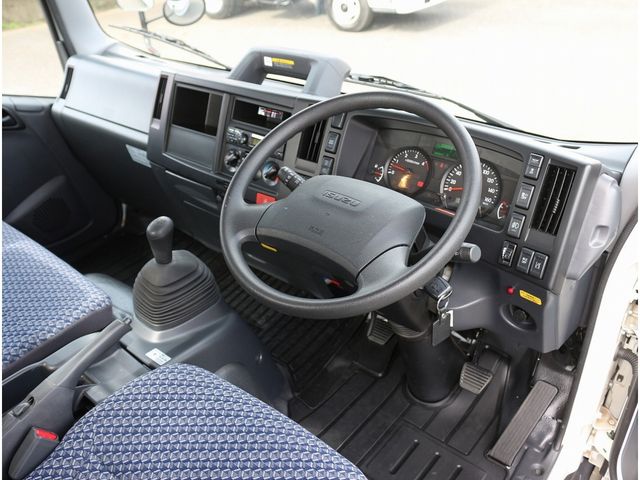 ISUZU ELF 2021 Image 31