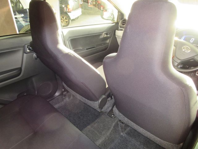 DAIHATSU MIRA E:S 2017 Image 31