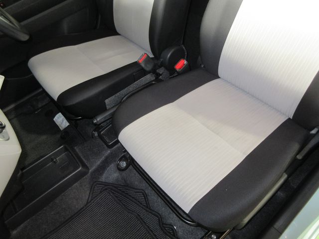 DAIHATSU MIRA E:S 2017 Image 31