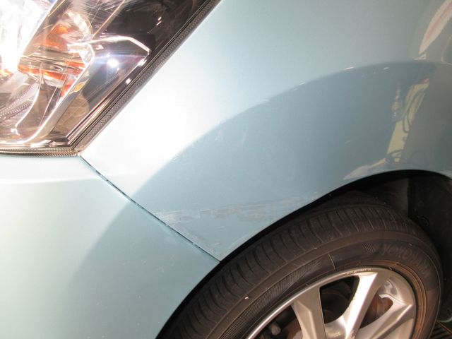 DAIHATSU MIRA E:S 2017 Image 31