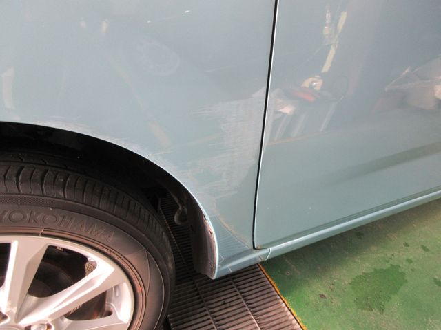 DAIHATSU MIRA E:S 2017 Image 31