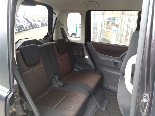 NISSAN ROOX 2013 Image 31