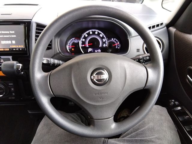 NISSAN ROOX 2013 Image 31