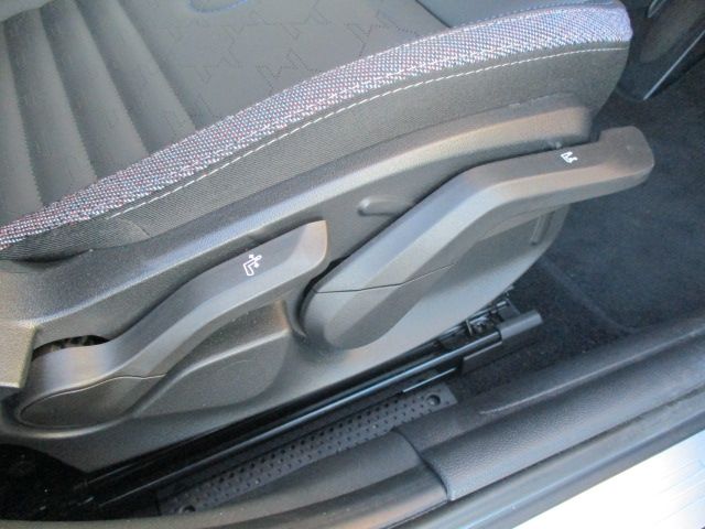 BMW MINI COOPER 5DOOR 2025 Image 31