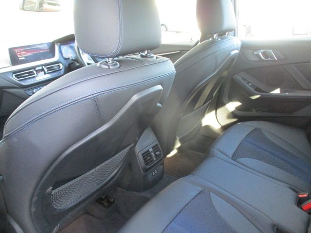 BMW 2SERIES GRAN COU 2023 Image 31