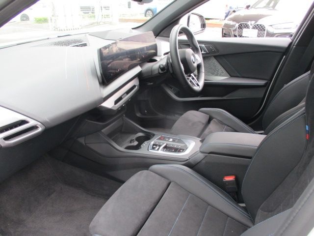 BMW 1SERIES 2025 Image 31