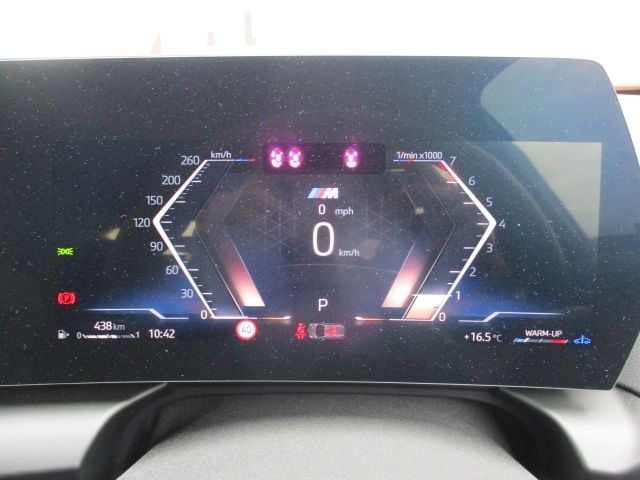 BMW 1SERIES 2025 Image 31