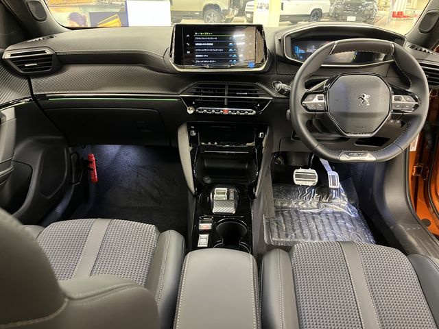 PEUGEOT E-2008 2025 Image 31