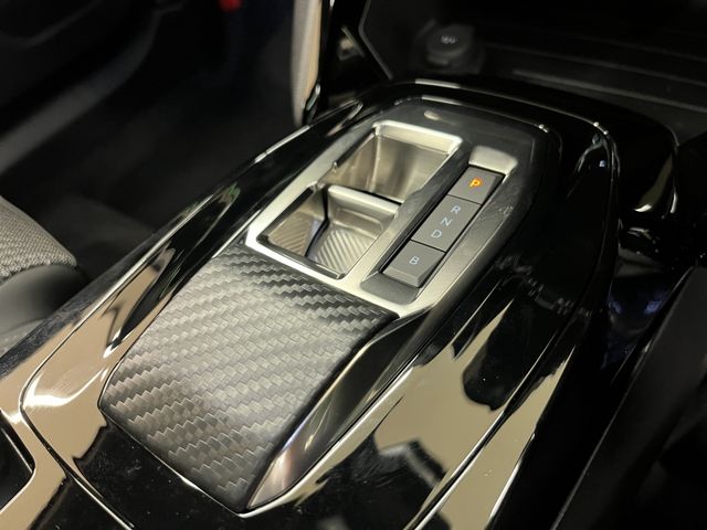 PEUGEOT E-2008 2025 Image 31