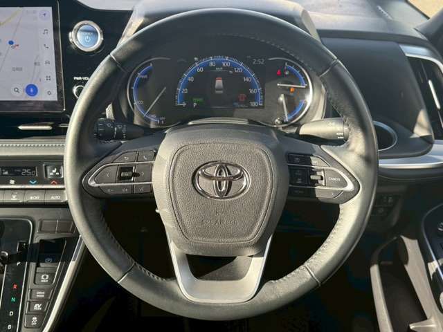 TOYOTA VOXY HYBRID 2022 Image 31