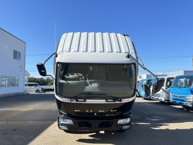 MITSUBISHI FUSOU FIGHTER 2014 Image 31