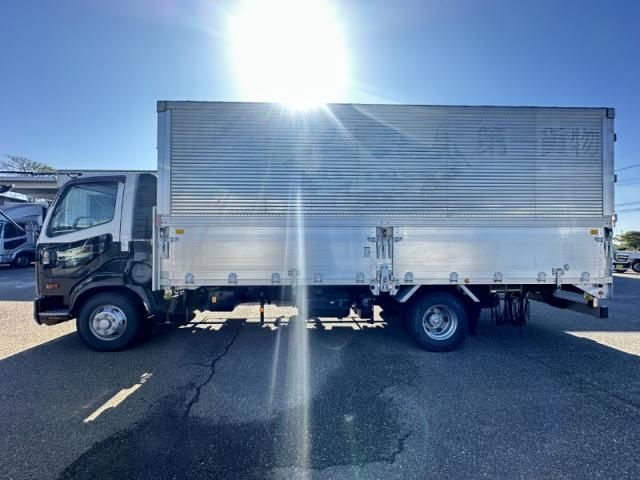 MITSUBISHI FUSOU FIGHTER 2014 Image 31