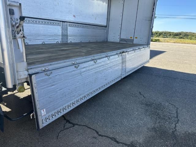 MITSUBISHI FUSOU FIGHTER 2014 Image 31