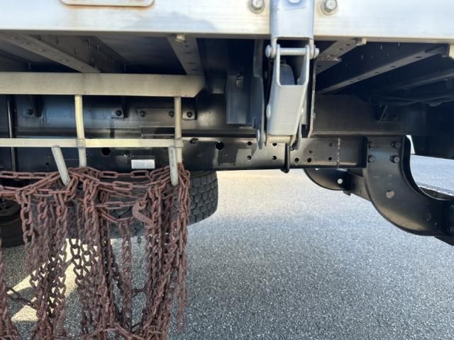 MITSUBISHI FUSOU FIGHTER 2014 Image 31