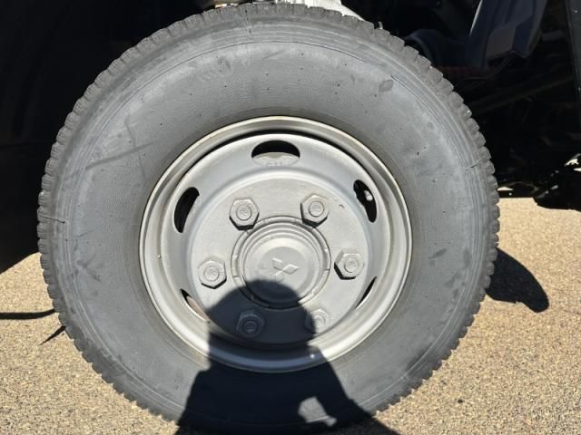 MITSUBISHI FUSOU FIGHTER 2014 Image 31