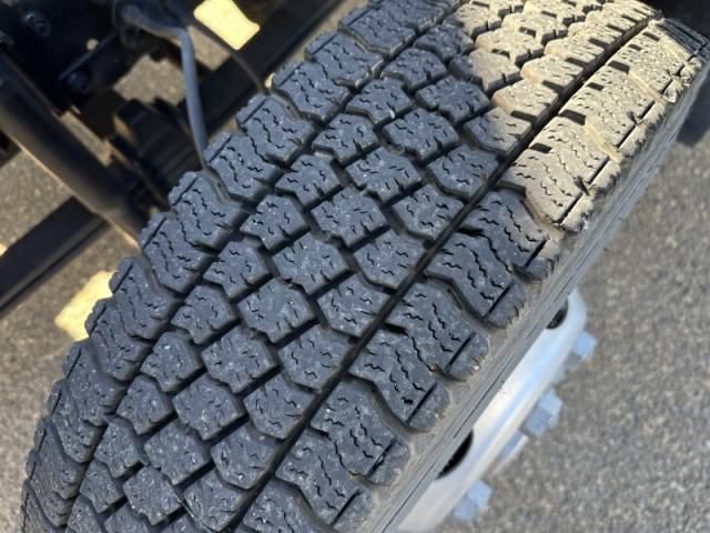 MITSUBISHI FUSOU FIGHTER 2014 Image 31