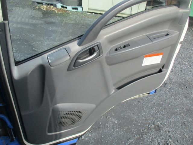 ISUZU FORWARD 2014 Image 31