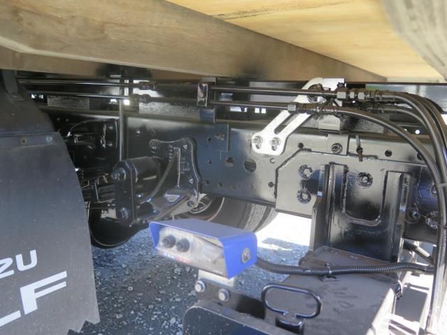 ISUZU ELF 2021 Image 31