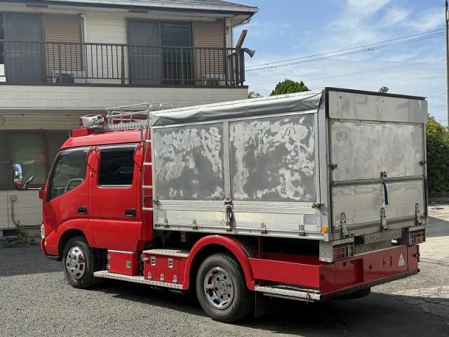 HINO DUTRO 2004 Image 31