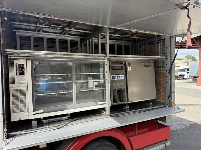 HINO DUTRO 2004 Image 31