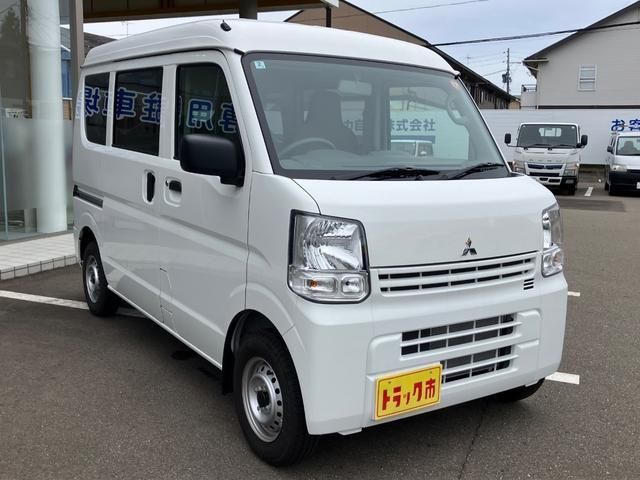 MITSUBISHI MINICAB VAN 2025 Image 31