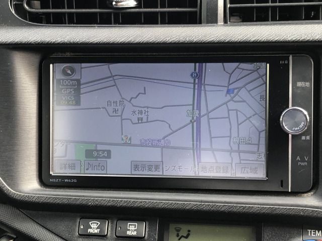 TOYOTA AQUA 2013 Image 31