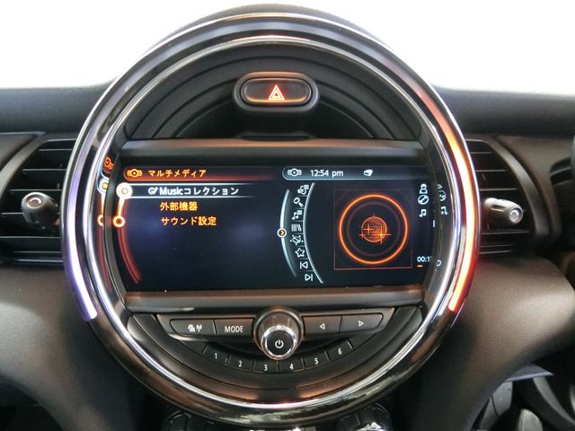 BMW MINI ONE 2018 Image 31