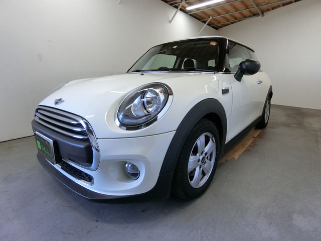 BMW MINI ONE 2018 Image 31