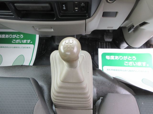 NISSAN ATLAS 2014 Image 31