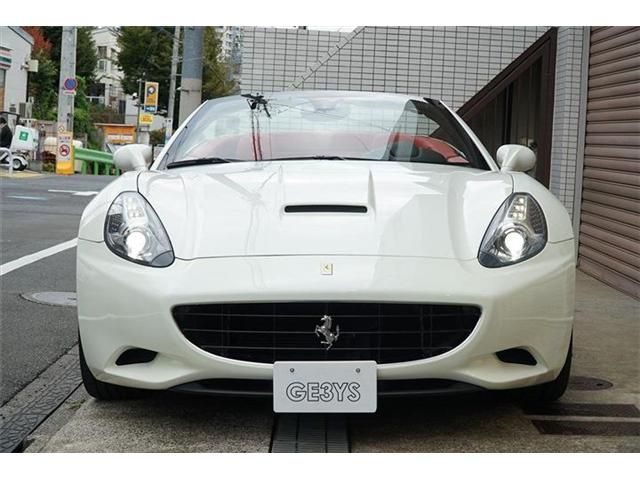 FERRARI CALIFORNIA 2010 Image 31