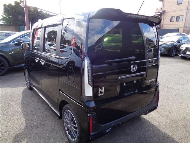 HONDA N BOX CUSTOM 2024 Image 31