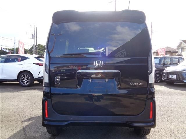 HONDA N BOX CUSTOM 2024 Image 31