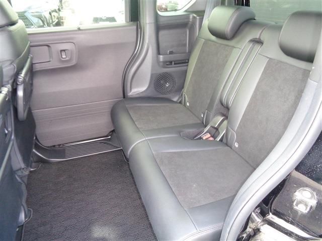 HONDA N BOX CUSTOM 2024 Image 31