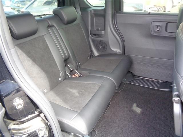 HONDA N BOX CUSTOM 2024 Image 31