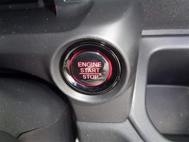 HONDA N BOX CUSTOM 2024 Image 31