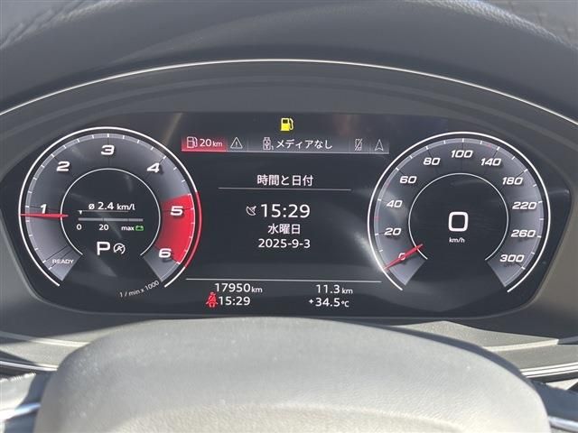 AUDI A4 2021 Image 31