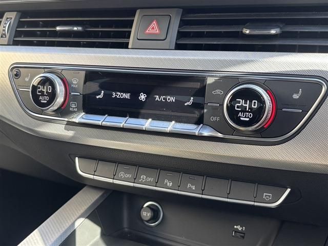 AUDI A4 2021 Image 31