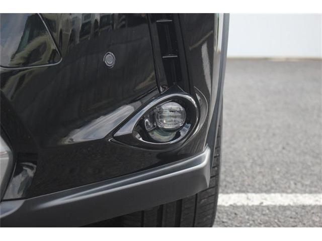 TOYOTA LEXUS UX300E 2022 Image 31