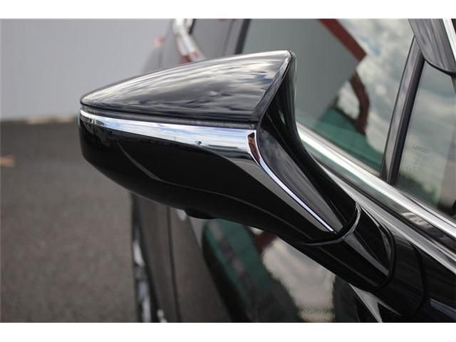 TOYOTA LEXUS UX300E 2022 Image 31