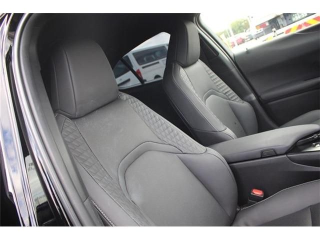 TOYOTA LEXUS UX300E 2022 Image 31