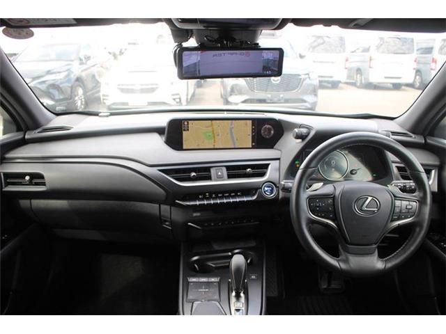 TOYOTA LEXUS UX300E 2022 Image 31
