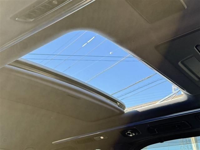 TOYOTA ALPHARD HYBRID 4WD 2016 Image 31