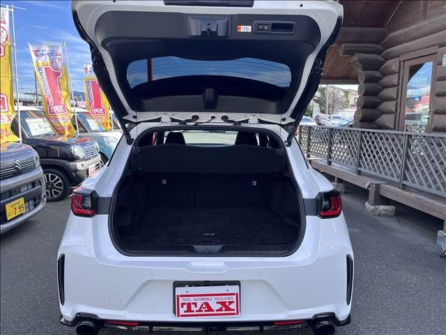 TOYOTA LEXUS LBX 2024 Image 31