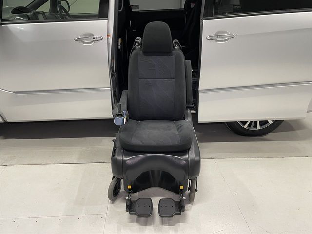 TOYOTA ESTIMA HYBRID 4WD 2020 Image 31