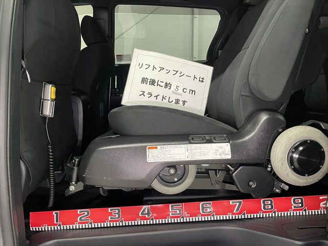 TOYOTA ESTIMA HYBRID 4WD 2020 Image 31