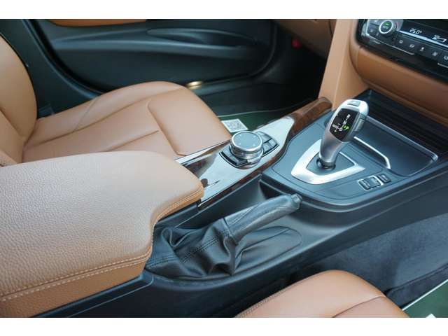 BMW 3SERIES TOURING 2015 Image 31